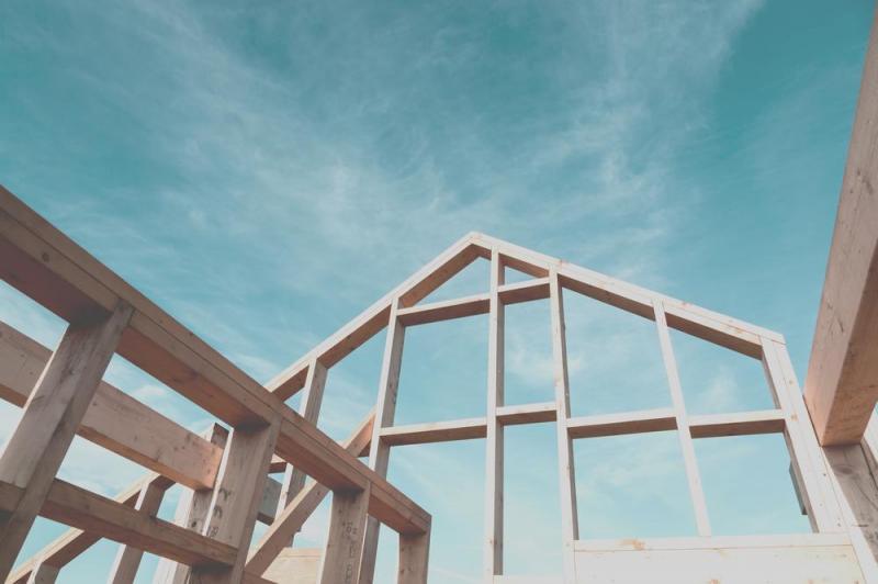 Sur&eacute;l&eacute;vation en bois &agrave; Arques, optimisez votre espace