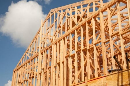 Construire un garage en bois &agrave; Arques, les &eacute;tapes cl&eacute;s